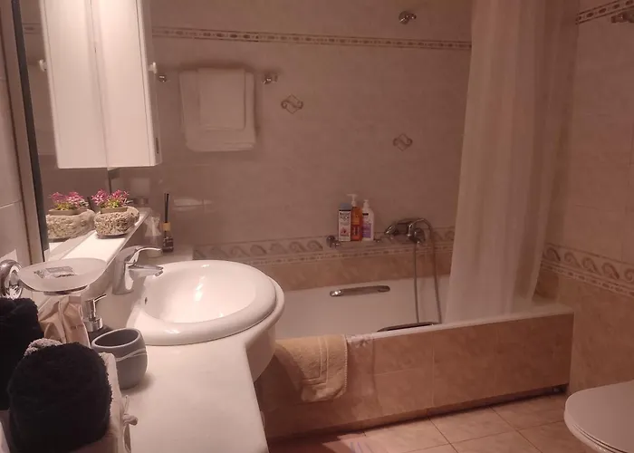 Lägenhet Anastasia's Cozy Retreat *