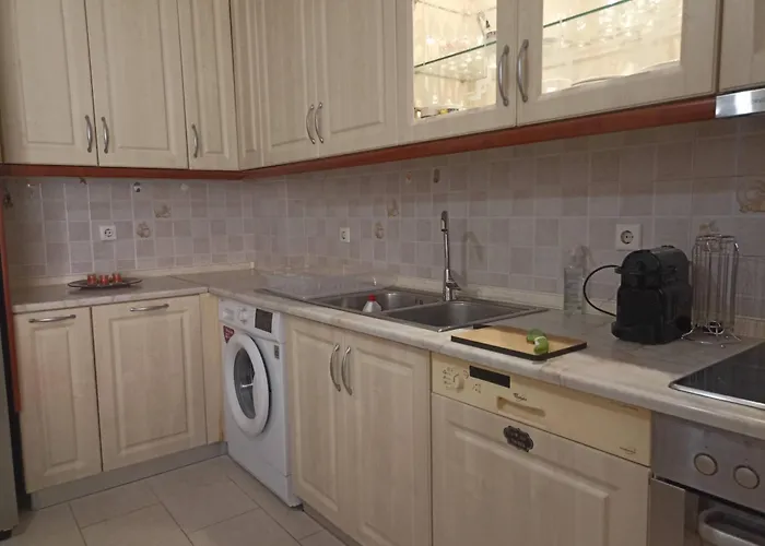 Anastasia's Cozy Retreat شقة إياليسوس