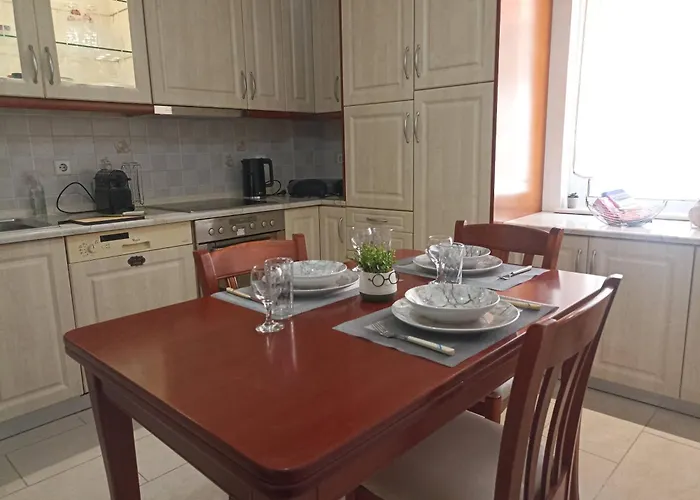 شقة Anastasia's Cozy Retreat *